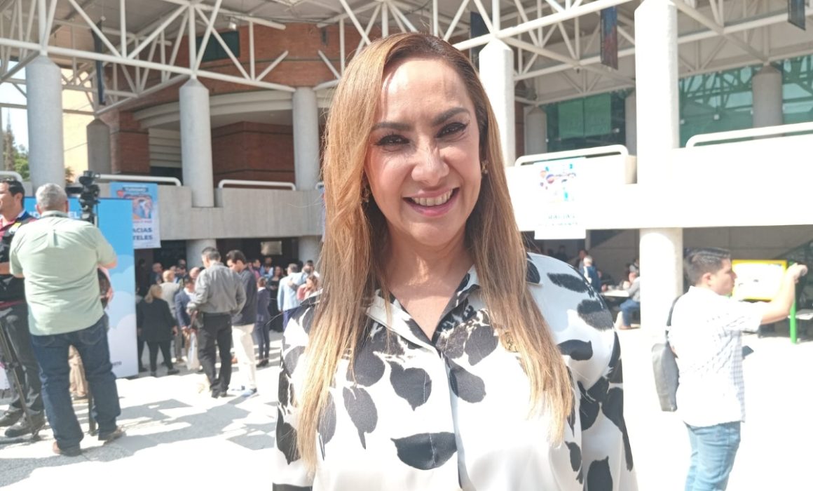 Lupita Robles, Secretaria de Turismo