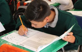 alumnos estudiantes