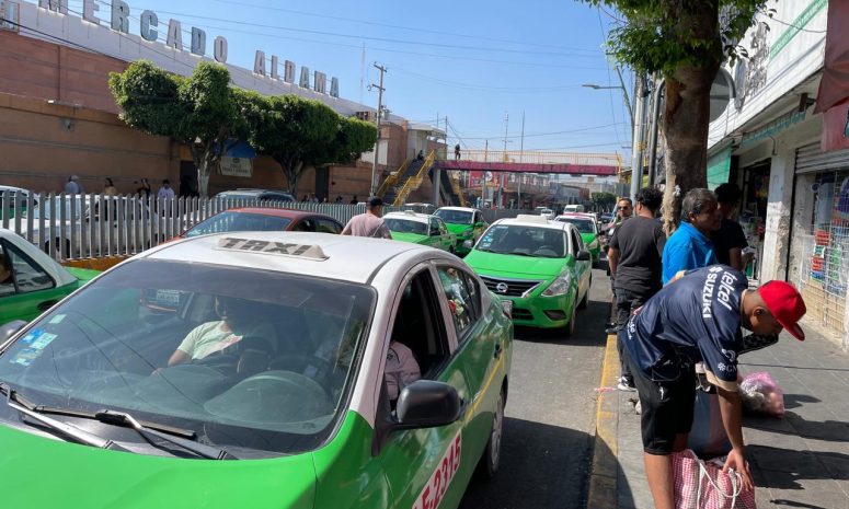 Comerciantes de la Miguel Alemán dialogan con autoridades de León
