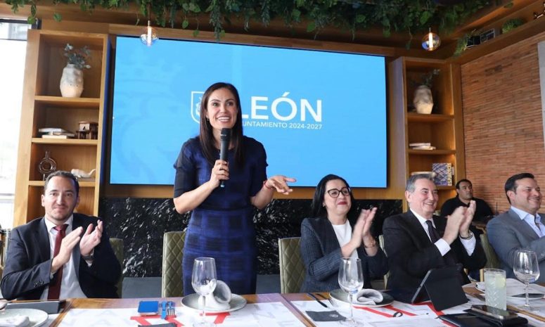 León apoya a las Mipymes con el sector financiero