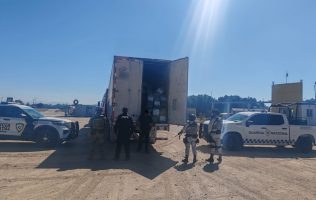 mercancía, tráiler, San Diego de la Unión