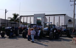 bloqueos, campesinos, distrito 11, irapuato