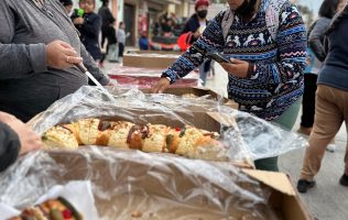 Entrega de juguetes y rosca de Reyes en San Luis de la Paz