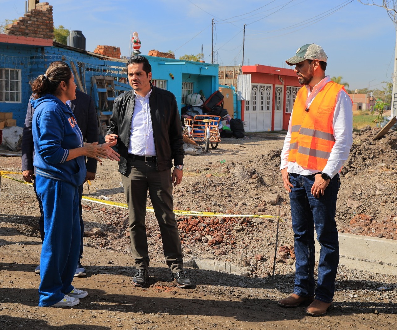 César Prieto supervisa obras