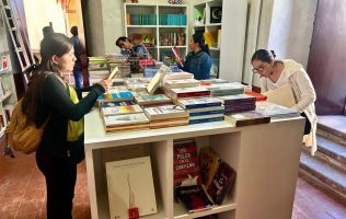 Librería Celaya,