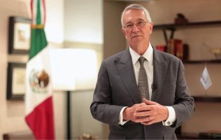 Grupo Salinas anuncia que liquidó su adeudo fiscal con el SAT