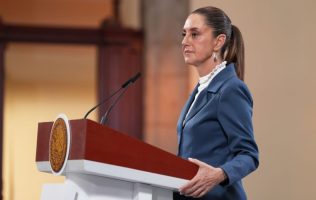 Sheinbaum rechaza intervención de EU en Venezuela y cita a Benito Juárez
