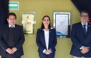 Escuela Normal Oficial de Irapuato celebra 75 años