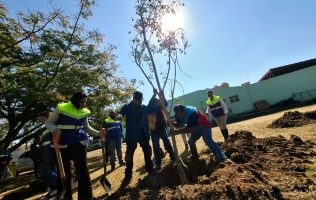Inicia SAPAS programa de reforestación en casa-hogar de Silao