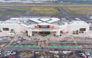 Abrirá Aeropuerto del Bajío nueva ruta aérea a Puebla con Volaris