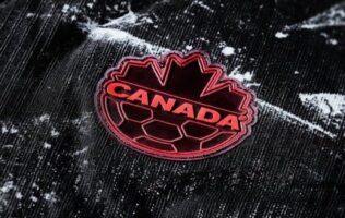 Uniformes Canadá