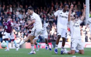 Reconoce Premier League récord de Raúl Jiménez en penaltis