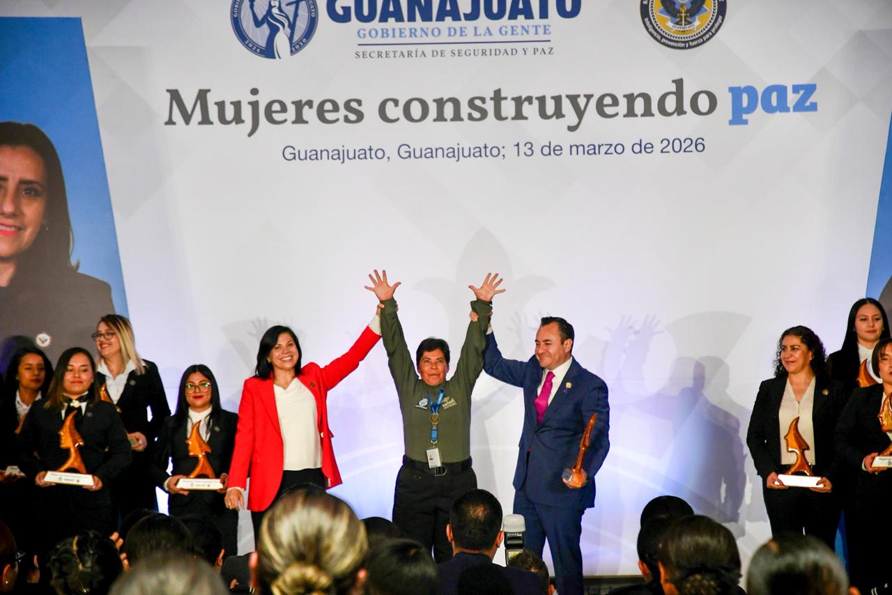 Reconocen a mujeres que construyen la seguridad en Guanajuato ...