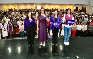 Llama Olimpia Coral a frenar la violencia digital en conferencia en Silao