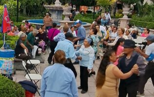 Adultos mayores Purísima