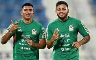 Aporta Toluca a 2 jugadores para selección mexicana El texto original de este artículo fue publicado por la Agencia Quadratín en la siguiente dirección: https://edomex.quadratin.com.mx/aporta-toluca-a-2-jugadores-para-seleccion-mexicana/ Este contenido se encuentra protegido por la ley. Si lo cita, por favor mencione la fuente y haga un enlace a la nota original de donde usted lo ha tomado. Agencia Quadratín. Todos los Derechos Reservados © 2025.