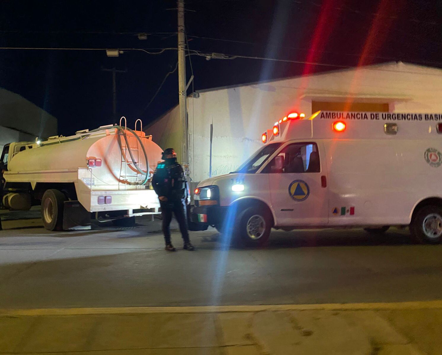 Muere en choque con pipa en San Felipe, autoridades expresan ...
