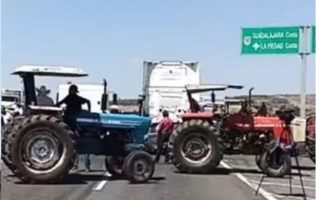 Bloqueos campesinos en Pénjamo