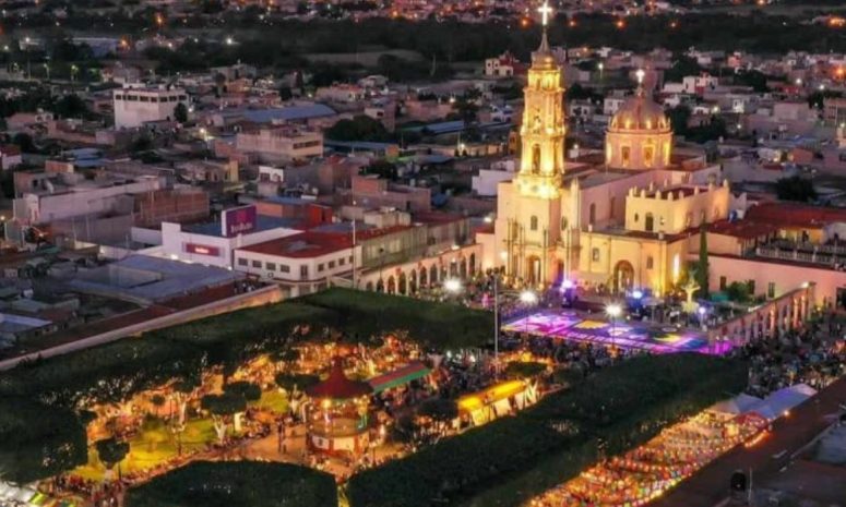Preparan en Uriangato encuentros de alfombras y globos de Cantoya