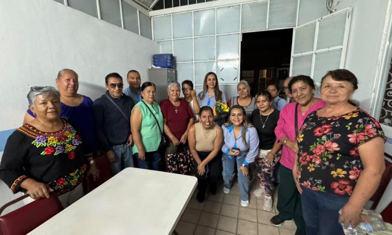 Entregan apoyos a rescatistas para atender animales abandonados en Silao