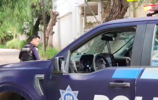 Policía