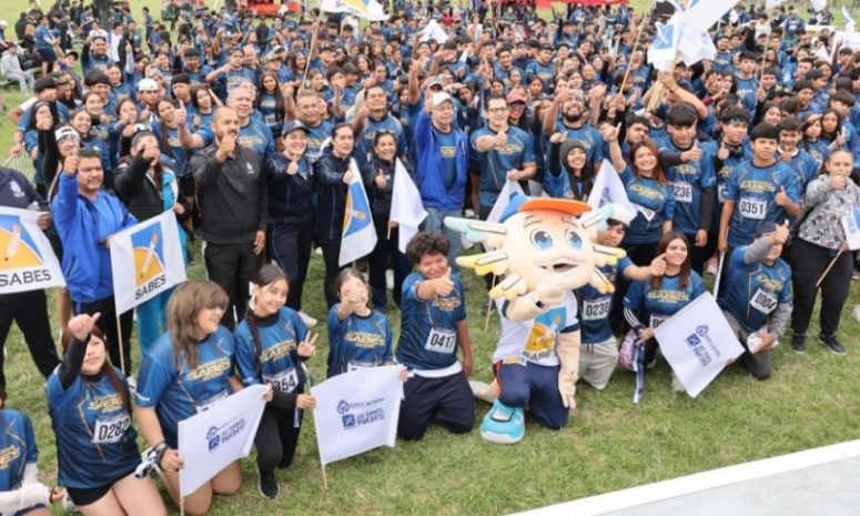 Reúne Carrera SABES a más de mil participantes en León