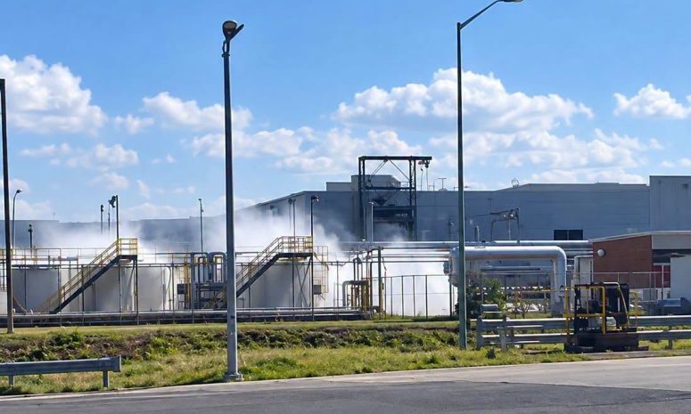 Fuga química provoca evacuación en GM Silao