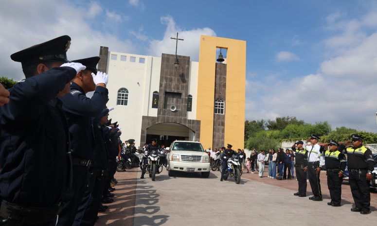 Purísima despide a policía asesinada