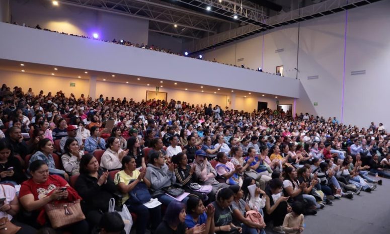 Entrega Silao 1,874 becas a estudiantes de distintos niveles educativos