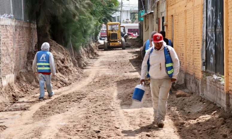 Irapuato inicia pavimentación de calles